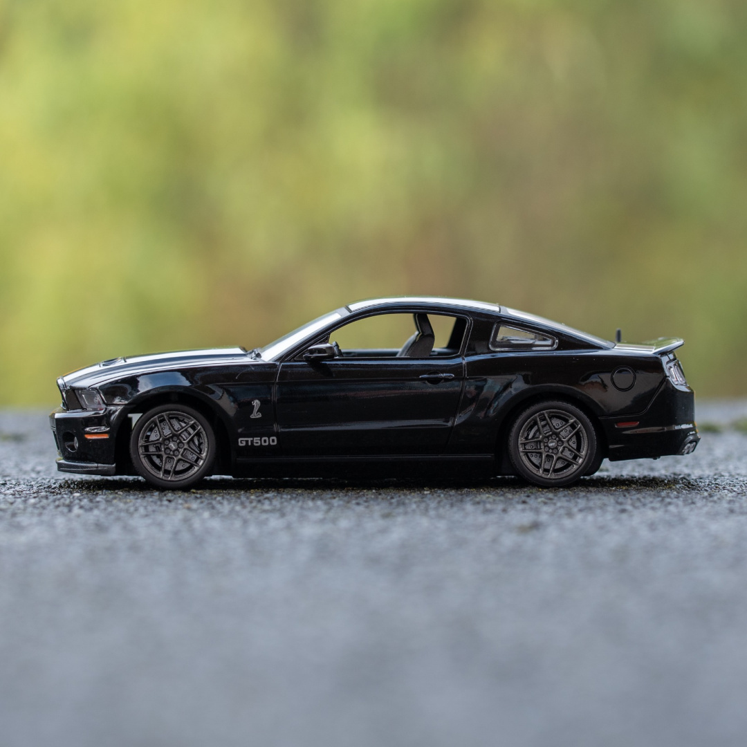 Samochód Zdalnie Sterowany 2014 Ford Shelby GT500 - Czarny